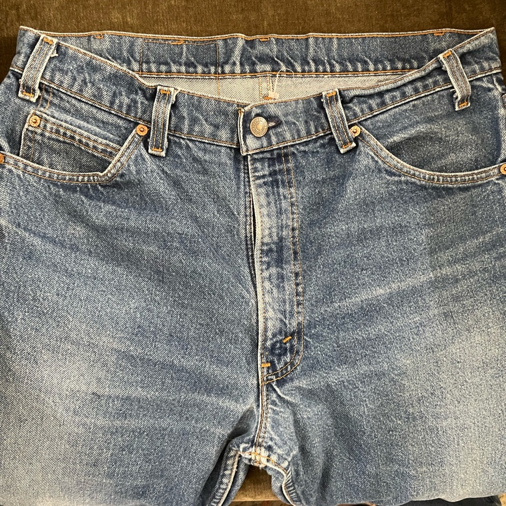 VINTAGE 1980's Levi 505's with Orange Tab W35 L31